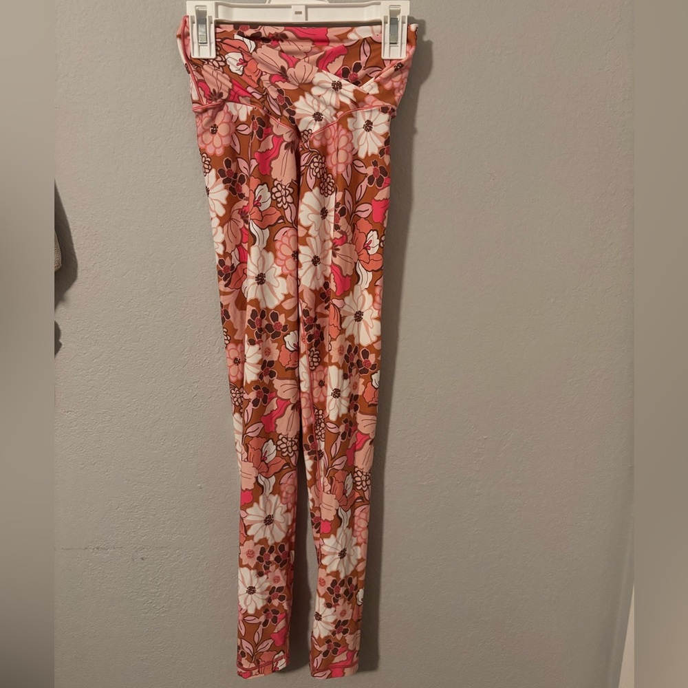 Aerie crossover leggings